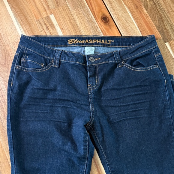 Blue Asphalt Dark Wash Straight Leg Jeans | Size 13 - Picture 4 of 9